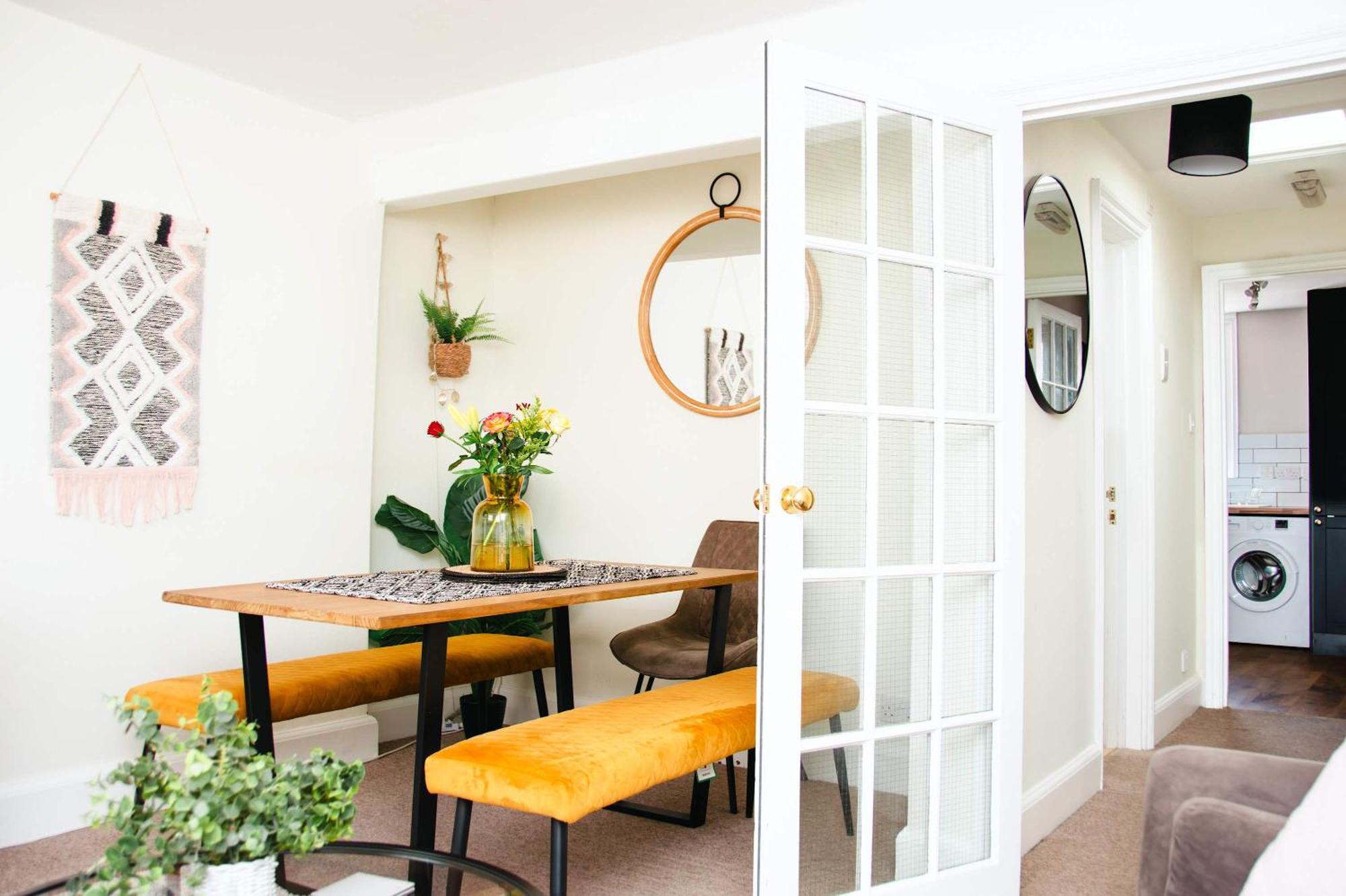 Beautiful Character 3 Bed City Centre Apartment Бат Екстериор снимка